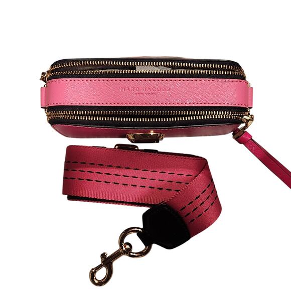 Marc Jacobs pink leather snapshot camera bag - Picture 5 of 5